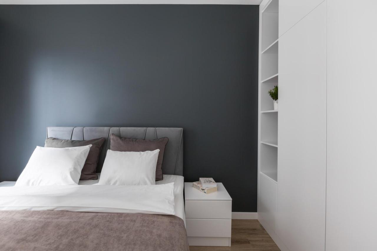 Luksusowy Apartament Przy Targach Poznan Luaran gambar